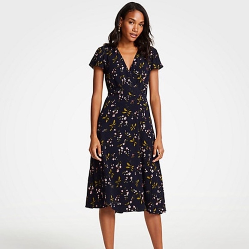 Ann Taylor Floral Wrap Dress 2p